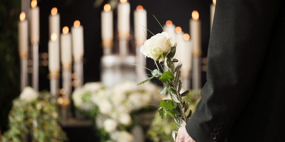 Έξοδα κηδείας αφορολόγητα & ανεκχώρητα – ακατάσχετα